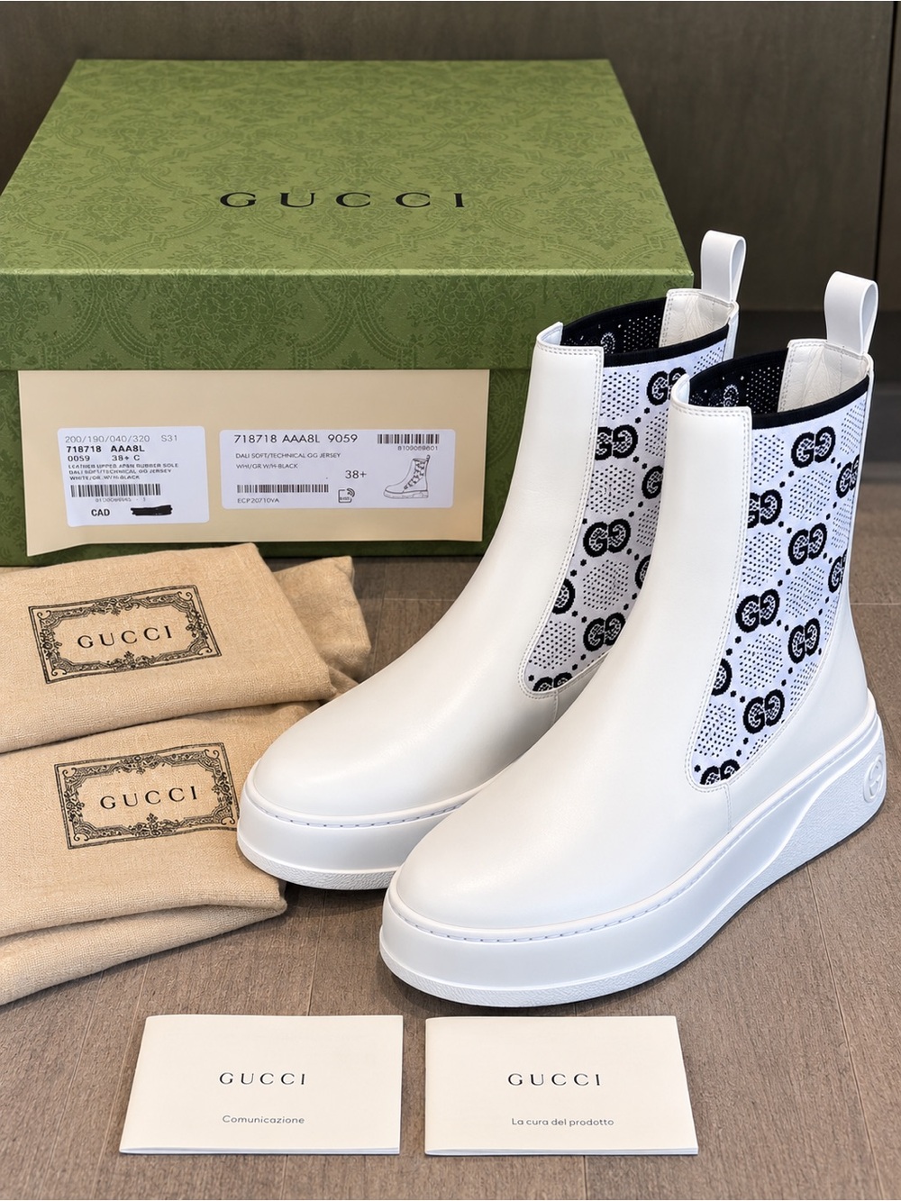 Authentic Gucci GG Logo White Leather Platform Ankle Boots Size 38.5 NIB